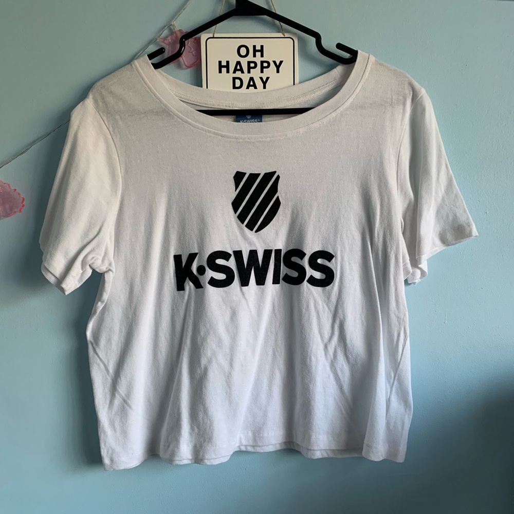 💕K-Swiss white crop tshirt💕